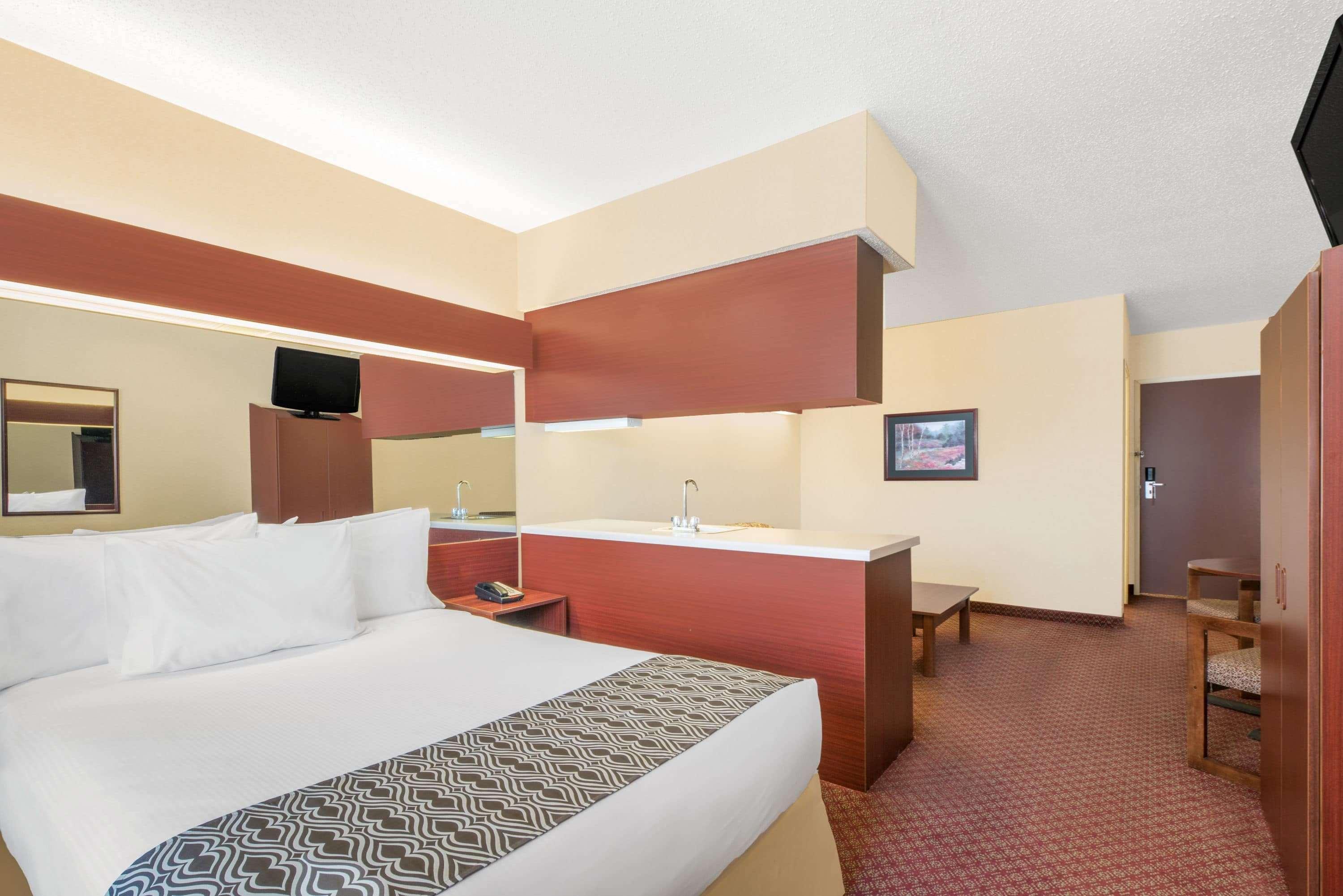 Microtel Inn & Suites By Wyndham Гамбург Екстер'єр фото